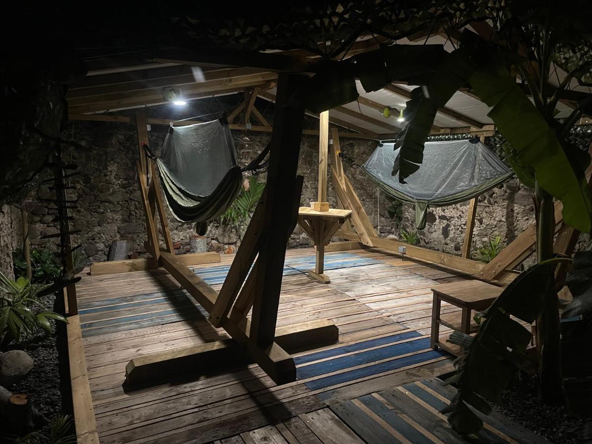 Les Hamacs Aux Saintes Hotel Terre-De-Haut Exterior photo